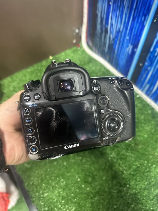 Mark 3 :  Sigma 70-200 Holati orta lekigin yaxwi iwlidi