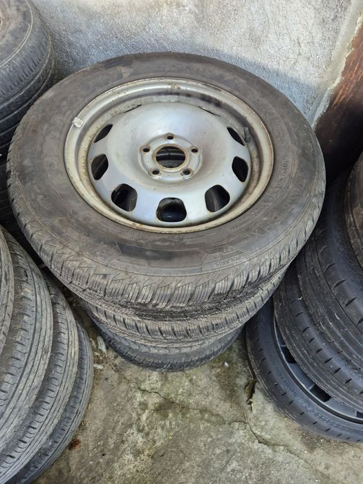 Dacia Duster 2019 г. ,джанти с гуми