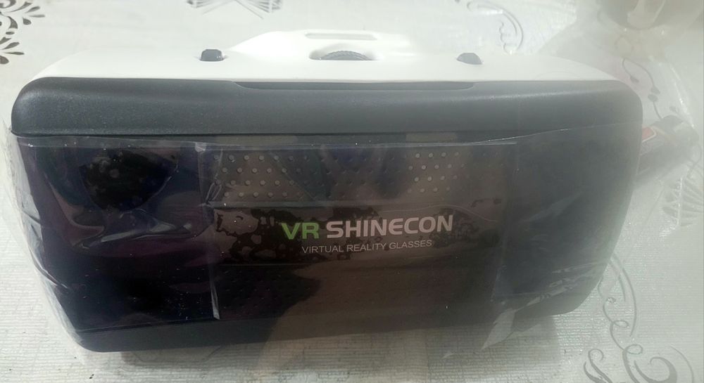 Продам  очки виртуальной реальности