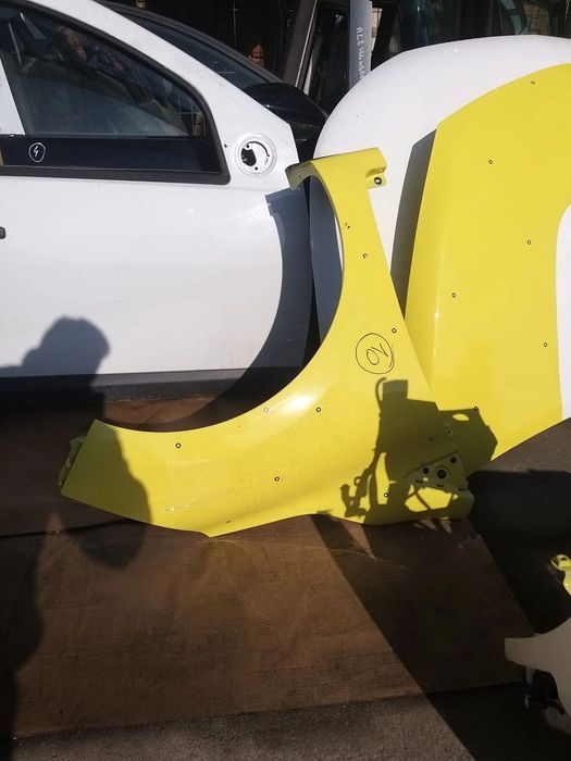 Vand Fata Completa pentru Renault Clio 4 an 2012-2017 , 0.9 TCE , 66KW