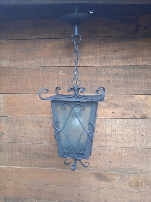 Нов голям метален фенер