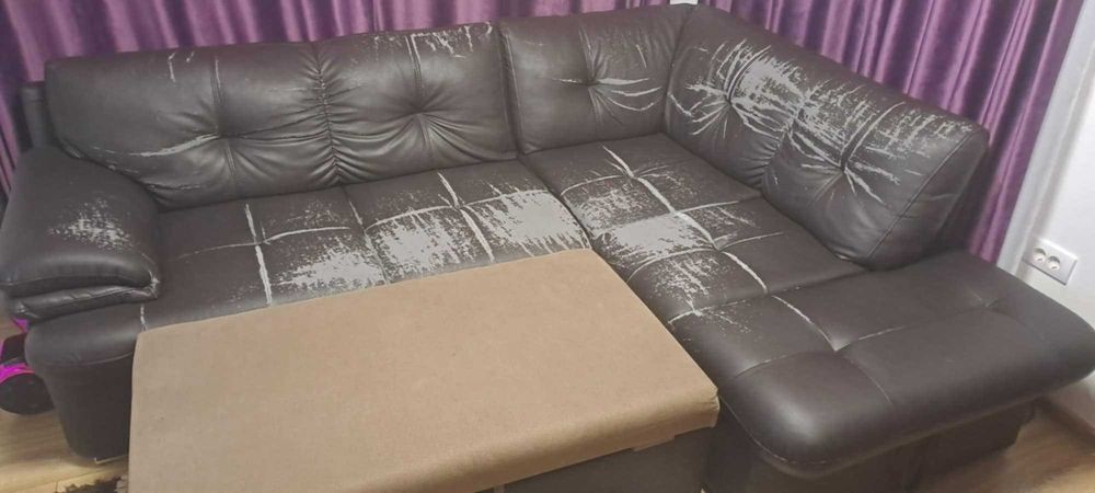 Coltar extensibil cu lada de depozitare