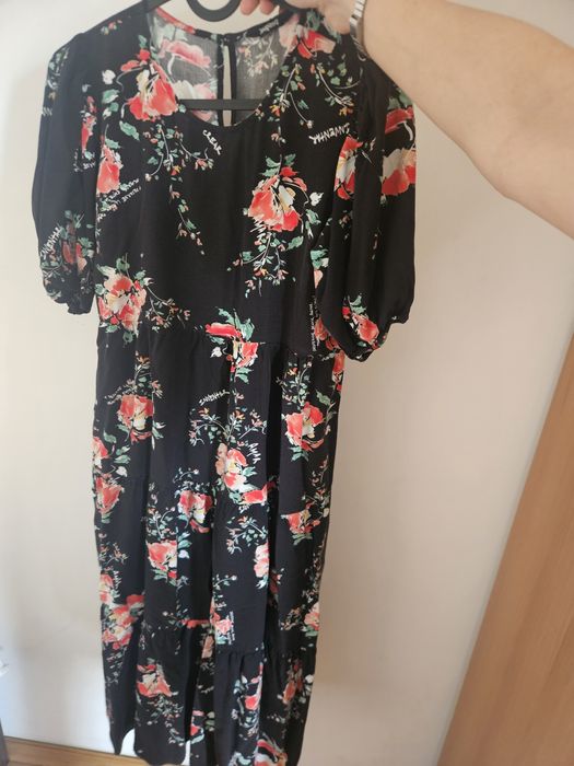 Дълга черна рокля Desigual с цветя S