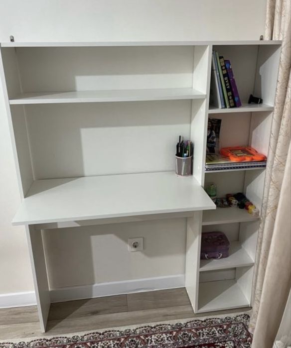 Компьютерный (учебный) стол