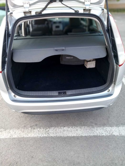 Ford Focus MK2 Combi 1,6 Diesel, din 2010 stare f. buna!