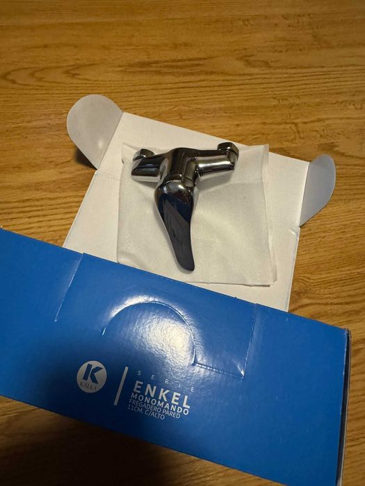 Стенен смесител ENKEL с висок чучур 11cm хром