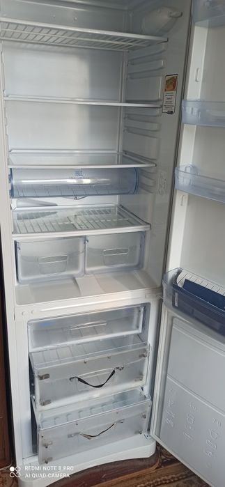 Холодильник INDESIT