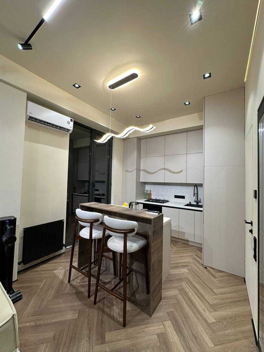 Сдается в Новостройке Метро Буюк Ипак Йоли 2х комнатная квартира новая