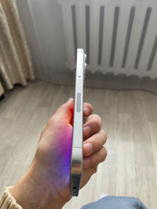 Продам айфон 15 про макс