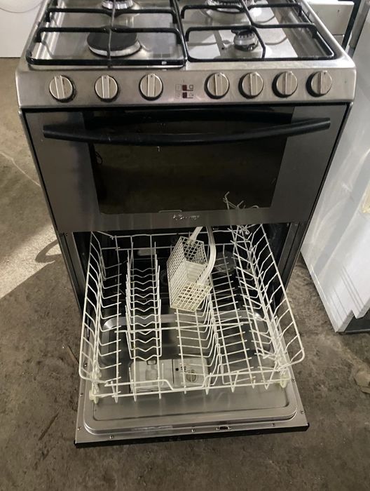 Candi-комбинирана фурна със съдомиална