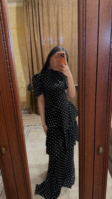 Платье в горошек