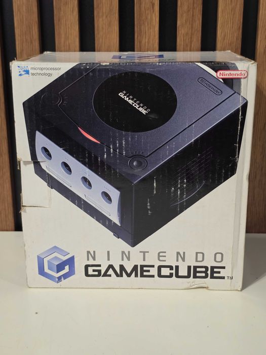 Nintendo Gamecube negru complet la cutie PAL (Europa)