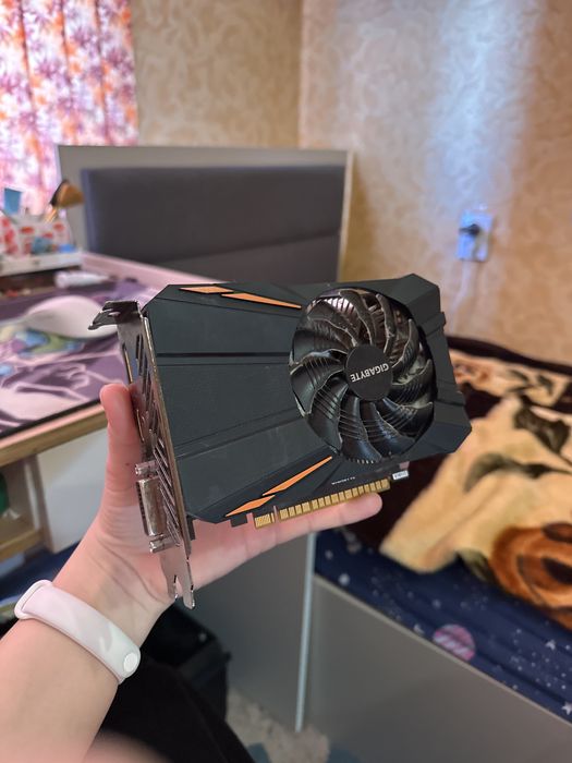 Видеокарта Nvidia GeForce GTX 1050ti