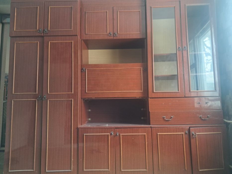 Шкаф... совдеп походу