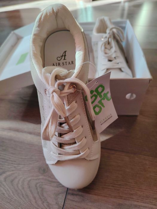 Дамски кецове НОВИ