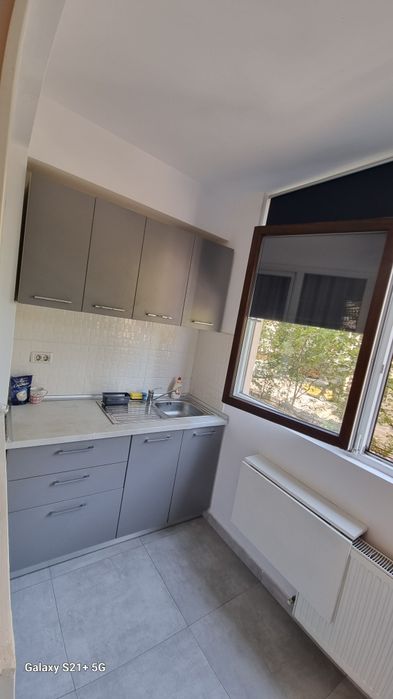 Proprietar apartament 2 camere de inchiriat