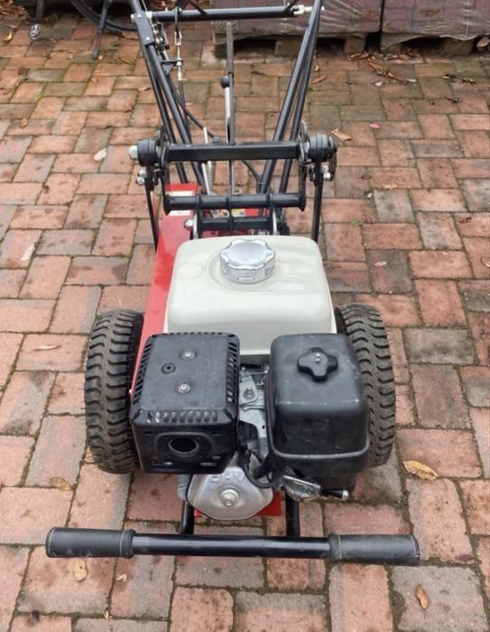 masina profesionala de decopertat gazon weibang wbsc409h cu motor honda gx270 9cp