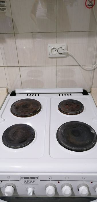 Электрическая плита