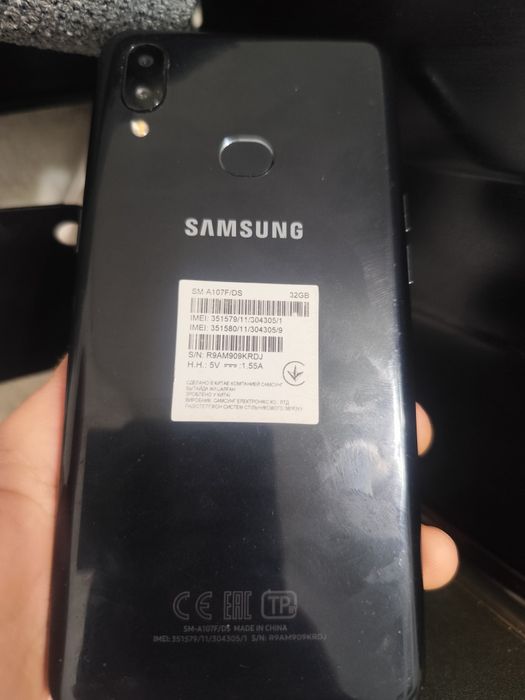 Продам телефон А10s