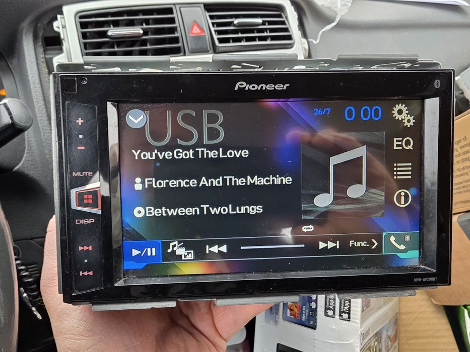 Продавам мултимедия Pioneer