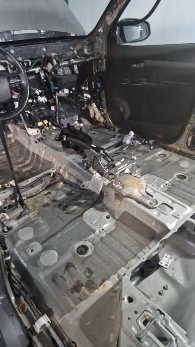 Montaj camere bord senzori parcare carlige remorcare diagnoza auto