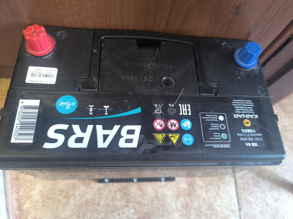 Продам  аккумулятор