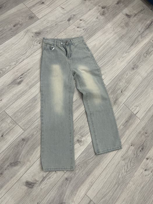 Срочно продам новые джинсы