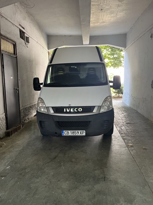 Транспортни услуги с бус издаваме и фактура