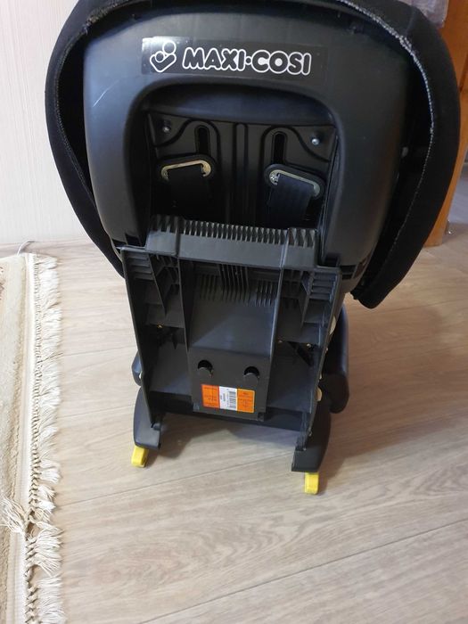 Продам автокресло б/у