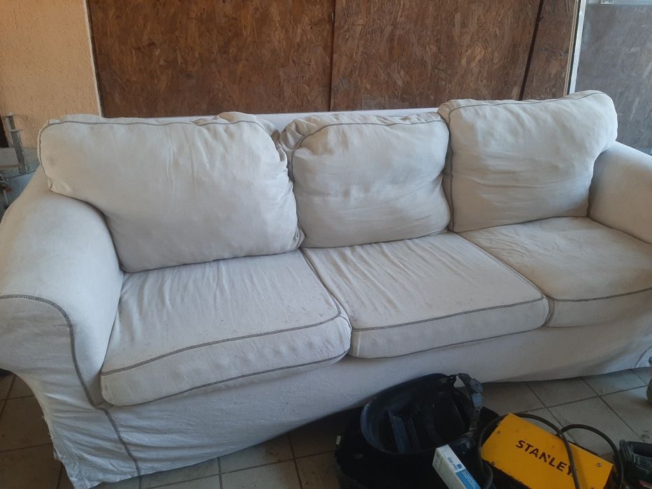 Canapea living stare buna