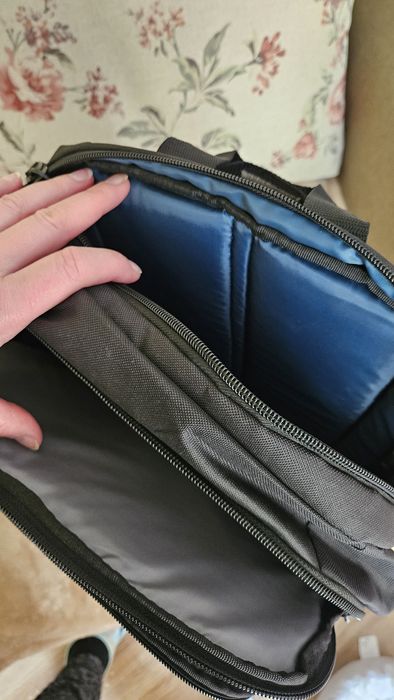 Rucsac laptop usor si incapator