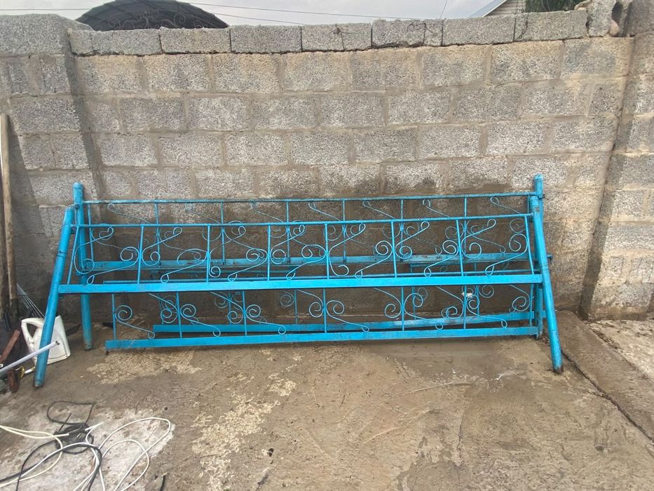 Үй заттарын сатамыз