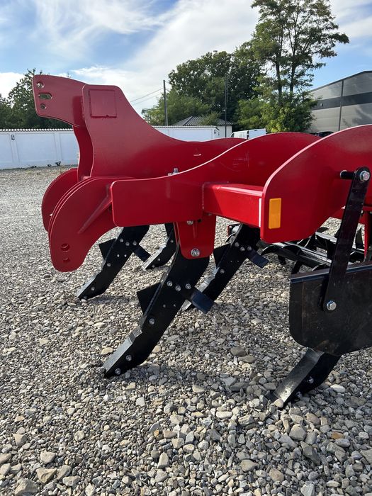 Scarificator Pinochio  senior 5 colți , plug , disc , freza