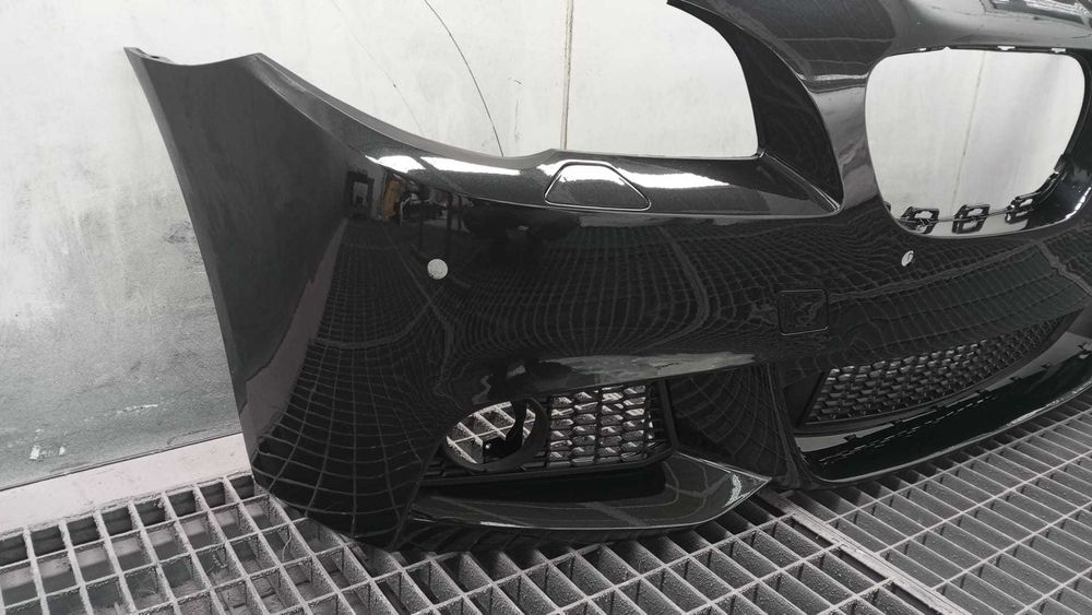 Bara Fata BMW F10 An 2010-2013 M Look (475 (Negru))
