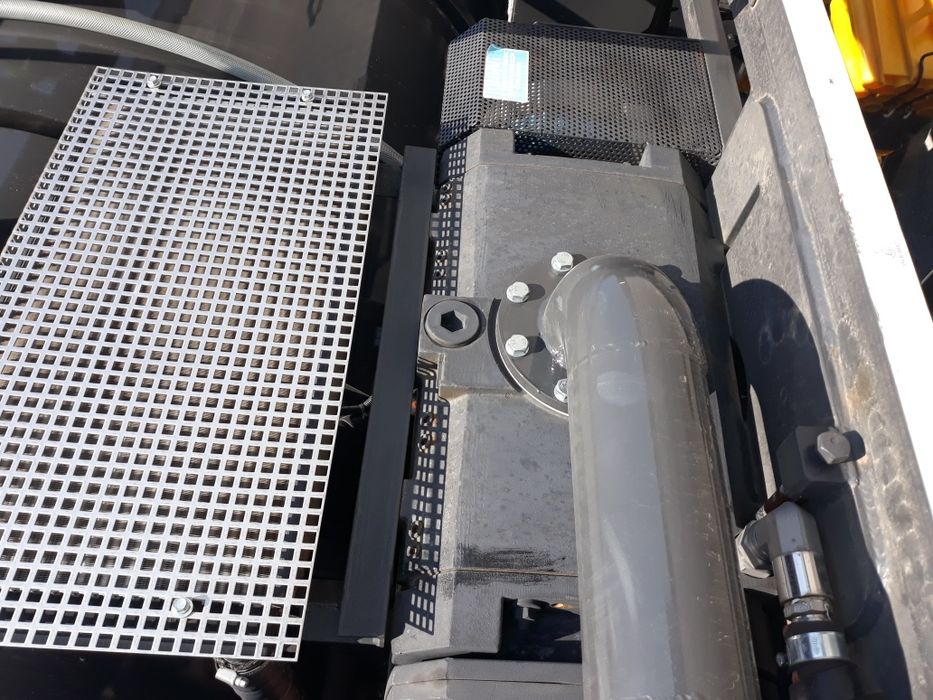 Sc PETRO UTILAJ BUZAU reparam pompe vidanja WITTIG . JUROP .Demag