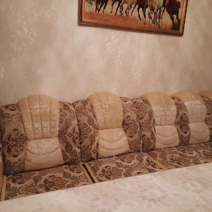 Продаю угловой диван