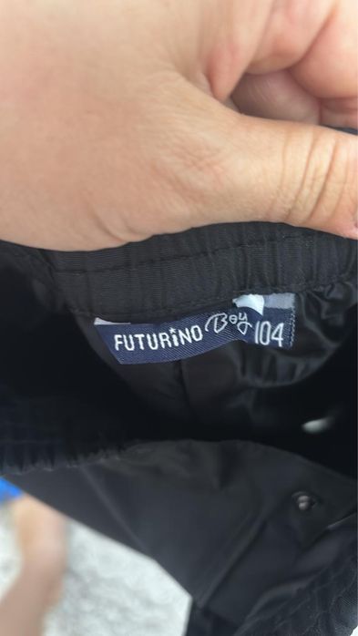 Куртка осень весна  Лесси 98 размер 4000