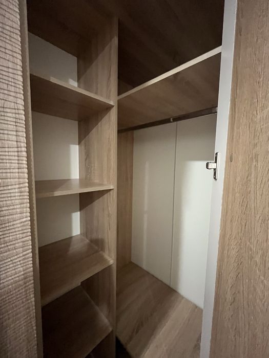 Шкаф в спальню.