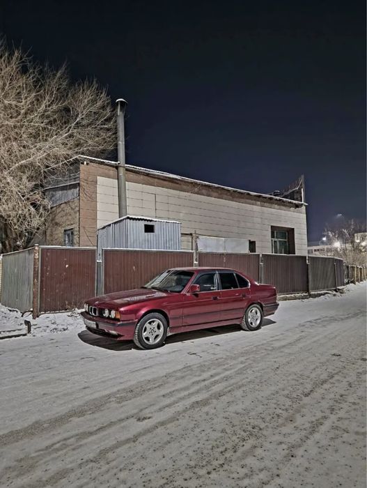 Легендарный BMW 520