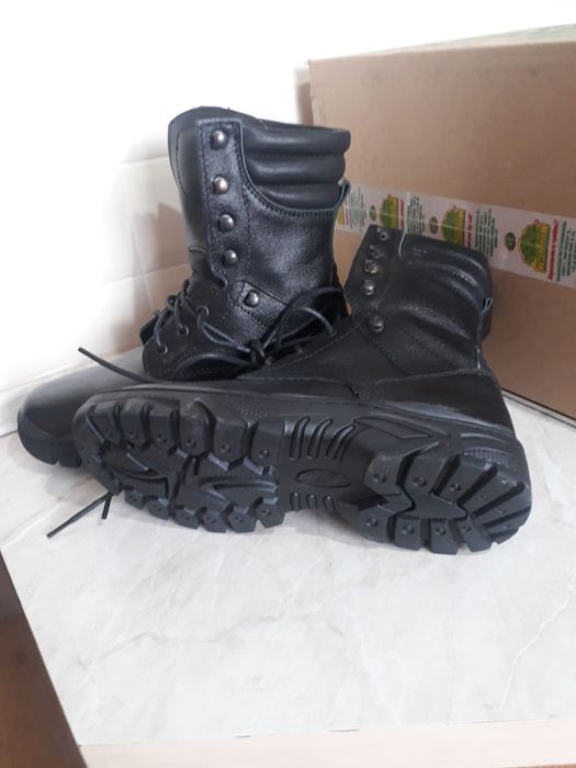 Берцы осенние кожаные 37, 38