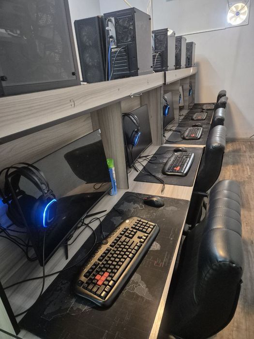 20 dona kompyuter stol stul bn sotiladi.