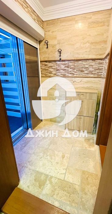 Продава се Четиристаен апартамент в к.к. Слънчев бряг - 250 кв.м за 521 €/кв.м - Снимка #12
