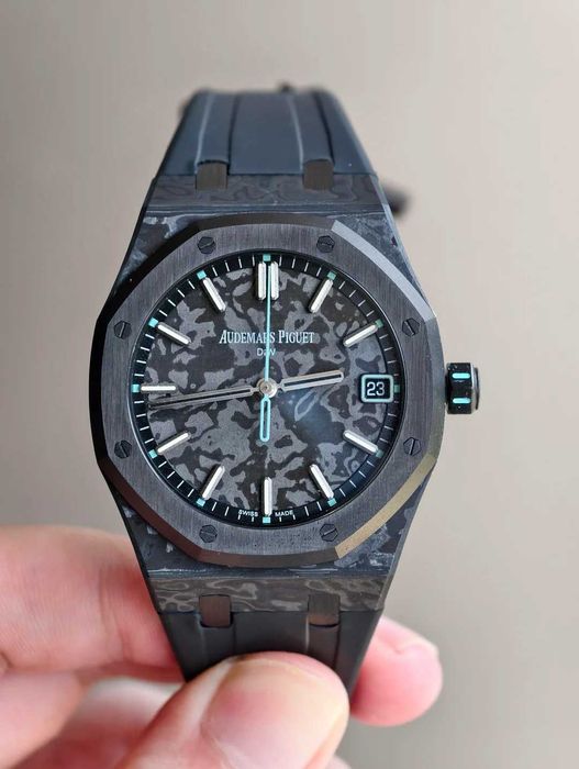audemars piguet royal oak DIW CARBON нов модел