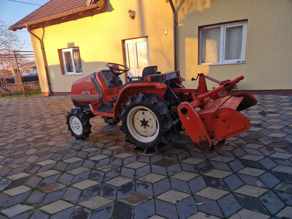 Tractor Kubota Aste