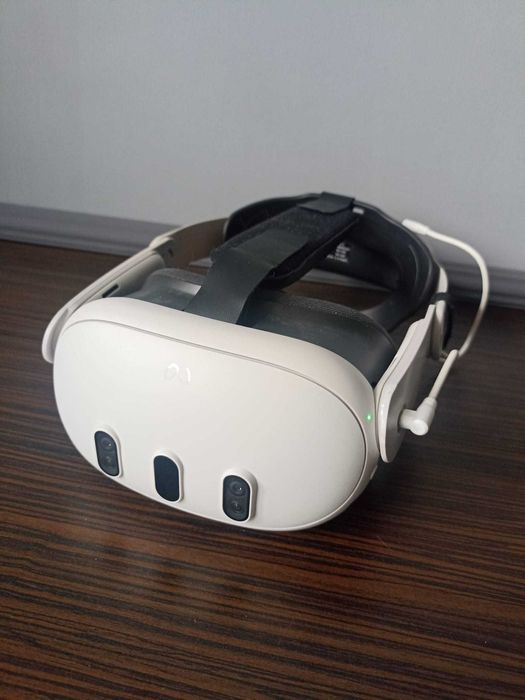 Meta Quest 3 128gb + controllere + Elite Strap (baterie 10000mAh) + cablu VRLink pc