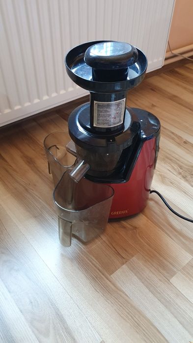 Storcator de fructe si legume Greenis F9010, presare la rece,