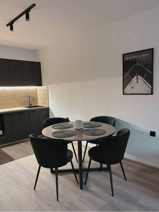 Дава се под наем Двустаен апартамент в Бургас, Сарафово - 65 кв.м за 548.25 € - Снимка #2