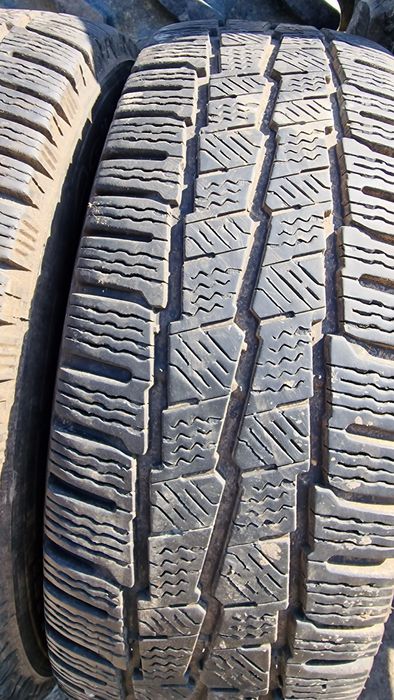 Anvelope 215/65R16C marca Michelin, DOT 2024,6 mm