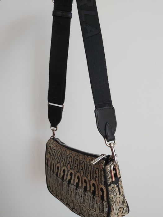 Furla чанта текстил