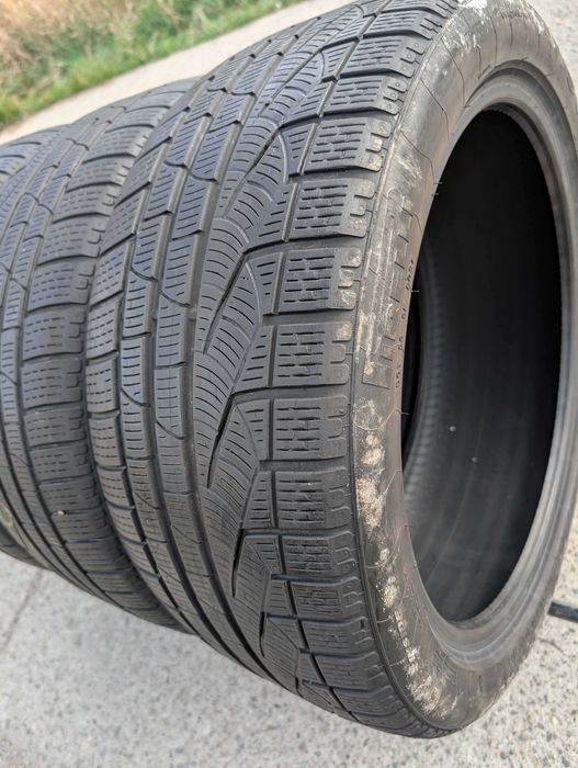 265/40 R20 • Iarna • Pirelli Sottozero Winter 240 serie II 104V | 4 buc | Pret/buc